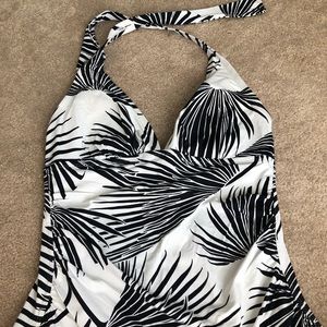 Tommy Bahama Swim Top M
